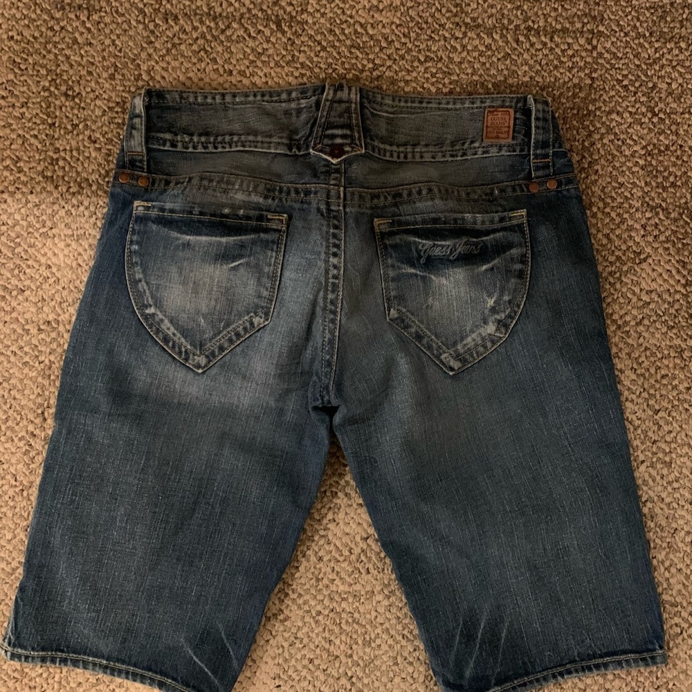 Guess shorts - Picture 2 of 4